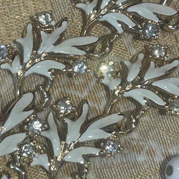 CORO PEGASUS Cream Enamel Gold Leaf Rhinestone Choker NECKLACE - Picture 9 of 11